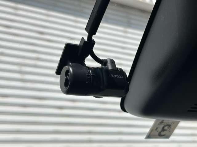 ライズ Ｚ　ワンオーナー車　パノラミックビュモニター　アクセサリーコンセント　前席シートヒーター　ケンウッド９インチメモリーナビ　フルセグＴＶ　ナビ連動前後ドライブレコーダー　ＥＴＣ　純正１７インチアルミホイール（15枚目）