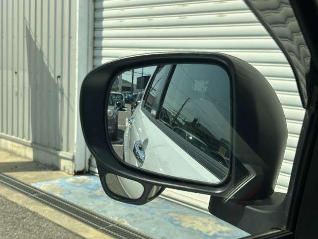 ライズ Ｚ　ワンオーナー車　パノラミックビュモニター　アクセサリーコンセント　前席シートヒーター　ケンウッド９インチメモリーナビ　フルセグＴＶ　ナビ連動前後ドライブレコーダー　ＥＴＣ　純正１７インチアルミホイール（25枚目）