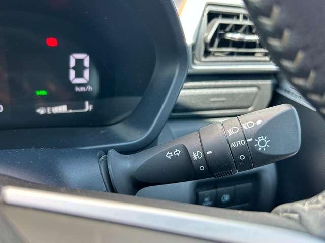 ライズ Ｚ　ワンオーナー車　パノラミックビュモニター　アクセサリーコンセント　前席シートヒーター　ケンウッド９インチメモリーナビ　フルセグＴＶ　ナビ連動前後ドライブレコーダー　ＥＴＣ　純正１７インチアルミホイール（37枚目）