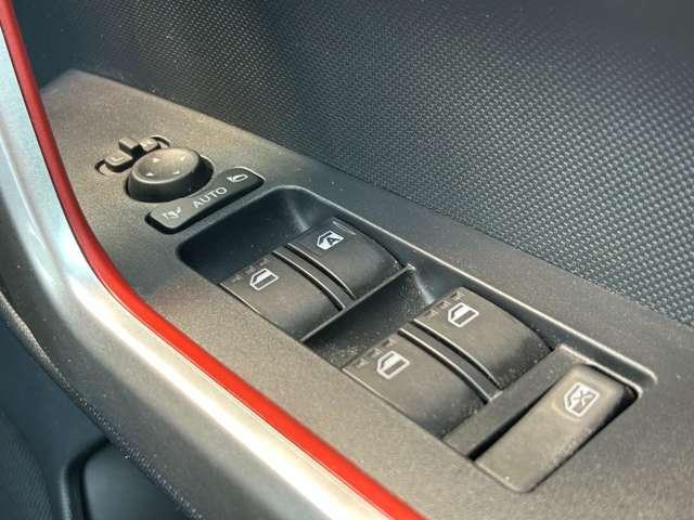 ライズ Ｚ　ワンオーナー車　パノラミックビュモニター　アクセサリーコンセント　前席シートヒーター　ケンウッド９インチメモリーナビ　フルセグＴＶ　ナビ連動前後ドライブレコーダー　ＥＴＣ　純正１７インチアルミホイール（43枚目）