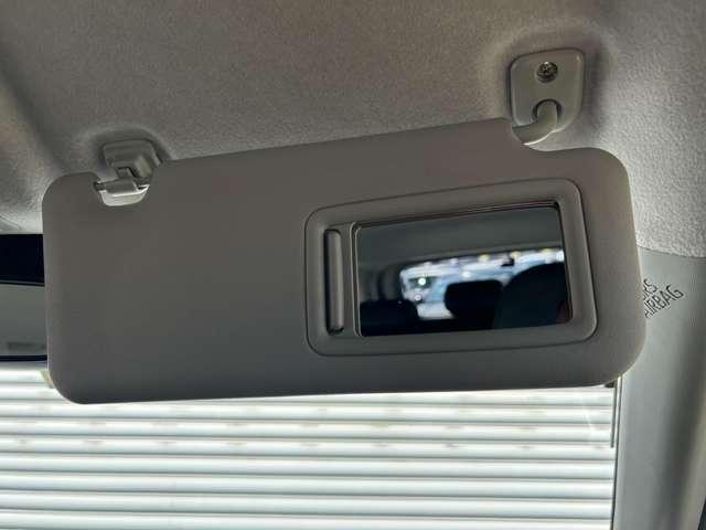 ライズ Ｚ　ワンオーナー車　パノラミックビュモニター　アクセサリーコンセント　前席シートヒーター　ケンウッド９インチメモリーナビ　フルセグＴＶ　ナビ連動前後ドライブレコーダー　ＥＴＣ　純正１７インチアルミホイール（44枚目）