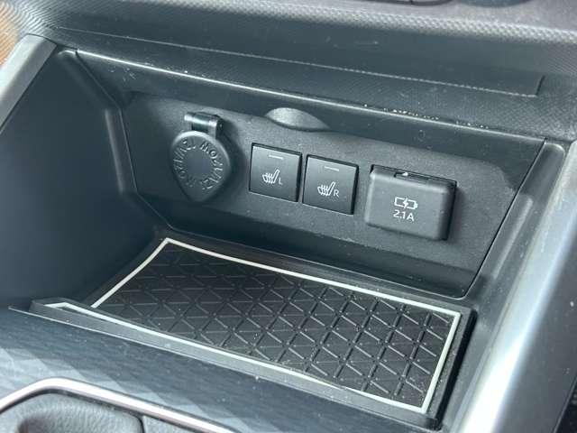 ライズ Ｚ　ワンオーナー車　パノラミックビュモニター　アクセサリーコンセント　前席シートヒーター　ケンウッド９インチメモリーナビ　フルセグＴＶ　ナビ連動前後ドライブレコーダー　ＥＴＣ　純正１７インチアルミホイール（49枚目）