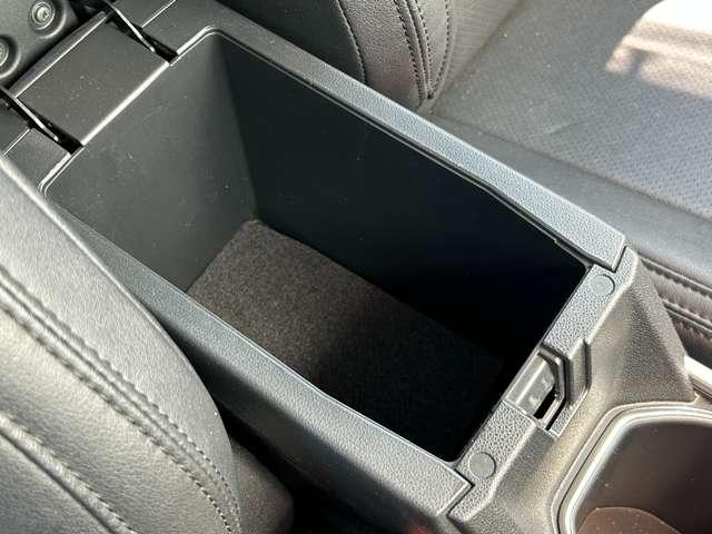 ライズ Ｚ　ワンオーナー車　パノラミックビュモニター　アクセサリーコンセント　前席シートヒーター　ケンウッド９インチメモリーナビ　フルセグＴＶ　ナビ連動前後ドライブレコーダー　ＥＴＣ　純正１７インチアルミホイール（54枚目）