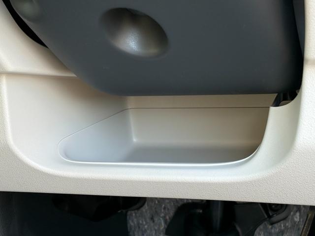 N-BOX ベースグレード 届出済未使用車 パワースライドドア ホンダセンシング LEDヘッドライト ロールサンシェード プッシュスタート 電動格納式ドアミラー 電動パーキングブレーキ ブレーキホールド シートヒーター(33枚目)