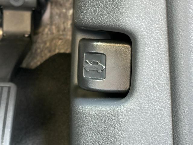 N-BOX ベースグレード 届出済未使用車 パワースライドドア ホンダセンシング LEDヘッドライト ロールサンシェード プッシュスタート 電動格納式ドアミラー 電動パーキングブレーキ ブレーキホールド シートヒーター(34枚目)