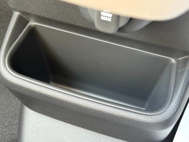 N-BOX ベースグレード 届出済未使用車 パワースライドドア ホンダセンシング LEDヘッドライト ロールサンシェード プッシュスタート 電動格納式ドアミラー 電動パーキングブレーキ ブレーキホールド シートヒーター(48枚目)