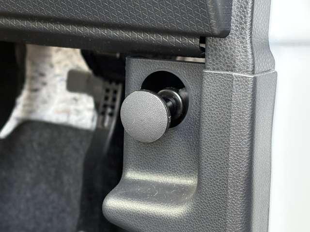 タント カスタムRS 届出済未使用車 両側パワースライドドア LEDヘッドライト LEDフォグランプ 前席シートヒーター スマートアシスト 電動パーキングブレーキ ブレーキホールド 純正バックカメラ 衝突被害軽減ブレーキ(35枚目)