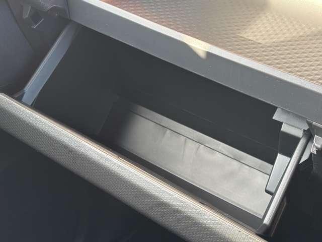 タント カスタムRS 届出済未使用車 両側パワースライドドア LEDヘッドライト LEDフォグランプ 前席シートヒーター スマートアシスト 電動パーキングブレーキ ブレーキホールド 純正バックカメラ 衝突被害軽減ブレーキ(48枚目)