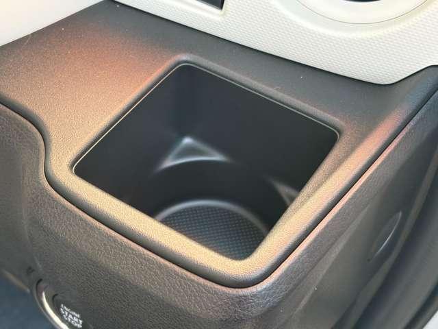 ワゴンＲスマイル Ｇ　届出済未使用車　スズキセーフティサポート　両側スライドドア　シートバックポケット　プッシュスタート　電動格納式リモコンドアミラー　アクセサリーソケット　パーキングセンサー　ハイビームアシスト（26枚目）