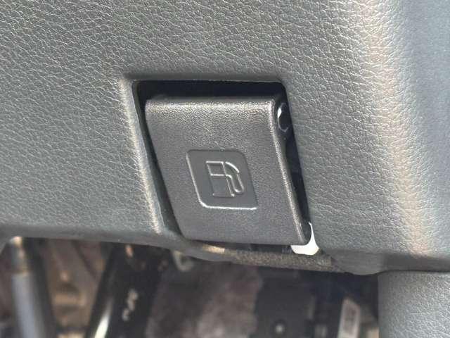 ワゴンＲスマイル Ｇ　届出済未使用車　スズキセーフティサポート　両側スライドドア　シートバックポケット　プッシュスタート　電動格納式リモコンドアミラー　アクセサリーソケット　パーキングセンサー　ハイビームアシスト（30枚目）