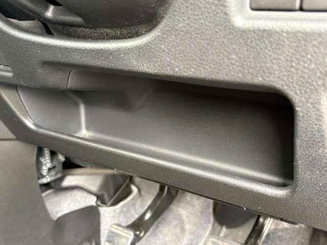 スペーシア ハイブリッドＧ　ユーザー買取車　純正メモリーナビ　フルセグＴＶ　ＥＴＣ２．０　両側スライドドア　プッシュスタート　スマートキー　アイドリングストップ　フルオートエアコン　電動格納式ドアミラー　ハイブリッド車（31枚目）