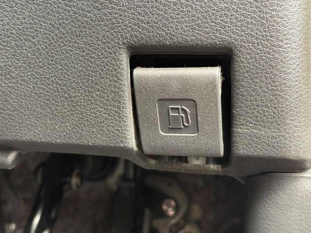 スペーシア ハイブリッドＧ　ユーザー買取車　純正メモリーナビ　フルセグＴＶ　ＥＴＣ２．０　両側スライドドア　プッシュスタート　スマートキー　アイドリングストップ　フルオートエアコン　電動格納式ドアミラー　ハイブリッド車（32枚目）