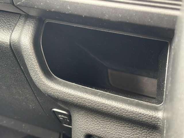 スペーシア ハイブリッドＧ　ユーザー買取車　純正メモリーナビ　フルセグＴＶ　ＥＴＣ２．０　両側スライドドア　プッシュスタート　スマートキー　アイドリングストップ　フルオートエアコン　電動格納式ドアミラー　ハイブリッド車（39枚目）