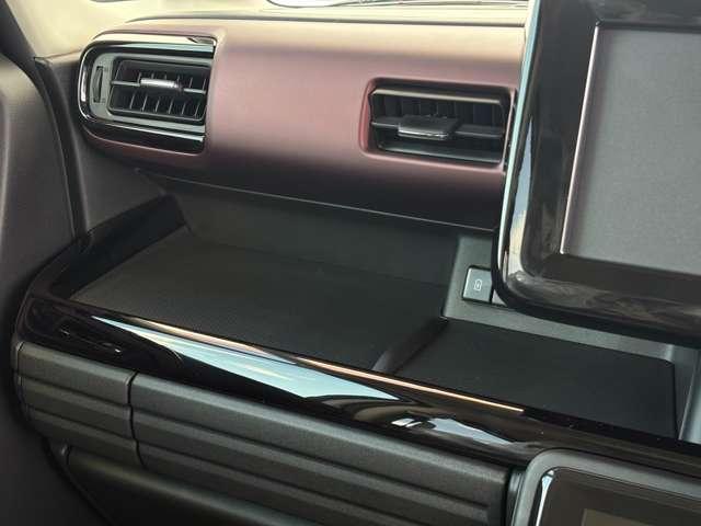 スペーシアカスタム ハイブリッドＸＳターボ　届出済未使用車　両側パワースライドドア　スリムサーキュレーター　オットマン　スズキセーフティサポート　電動パーキングブレーキ　ブレーキホールド　ヘッドアップディスプレイ　ステアリングヒーター（45枚目）