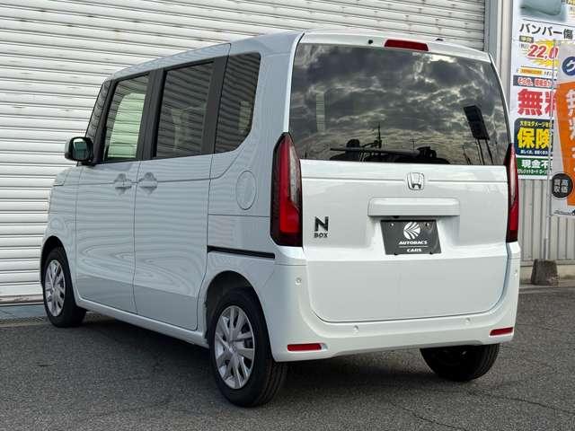 Ｎ－ＢＯＸ ベースグレード　届出済未使用車　パワースライドドア　ホンダセンシング　ＬＥＤヘッドライト　ロールサンシェード　プッシュスタート　電動格納式ドアミラー　電動パーキングブレーキ　ブレーキホールド　シートヒーター（12枚目）