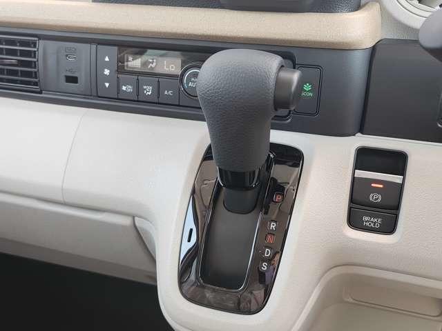 Ｎ－ＢＯＸ ベースグレード　届出済未使用車　パワースライドドア　ホンダセンシング　ＬＥＤヘッドライト　ロールサンシェード　プッシュスタート　電動格納式ドアミラー　電動パーキングブレーキ　ブレーキホールド　シートヒーター（38枚目）
