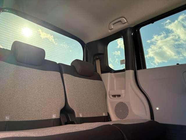 Ｎ－ＢＯＸ ベースグレード　届出済未使用車　パワースライドドア　ホンダセンシング　ＬＥＤヘッドライト　ロールサンシェード　プッシュスタート　電動格納式ドアミラー　電動パーキングブレーキ　ブレーキホールド　シートヒーター（51枚目）