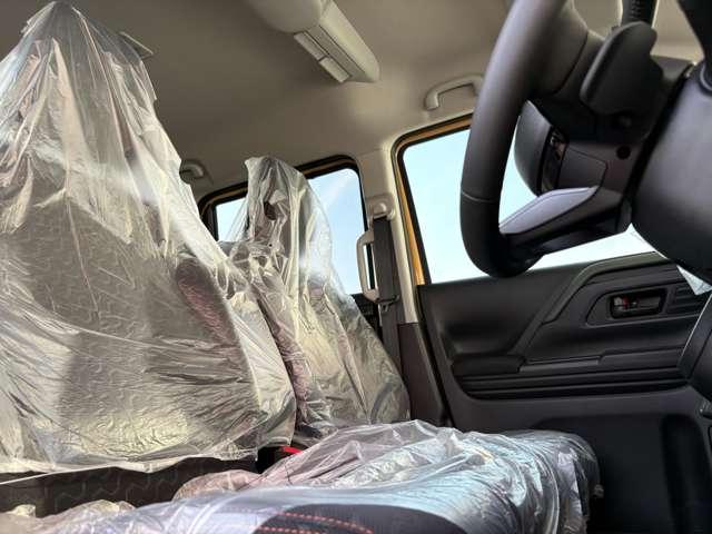 スペーシアギア ハイブリッドＸＺ　ターボ　届出済未使用車　　ナビ　バックカメラ　ＥＴＣ　ドラレコ　フロアマット　ドアバイザー　ボディガラスコーティング　フロントガラス撥水施工　両側パワスラ　オットマン　スリムサーキュレーター　ＨＵＤ（58枚目）