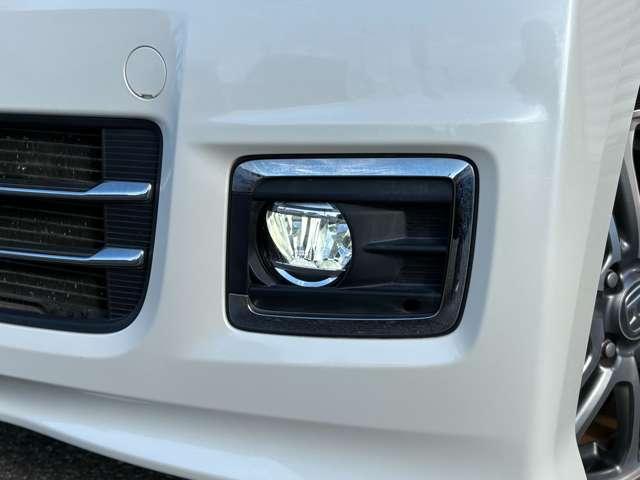 Ｎ－ＢＯＸカスタム Ｇ　ＳＳパッケージ　ユーザー買取車　メモリーナビ　フルセグＴＶ　ＥＴＣ　ドライブレコーダー　衝突被害軽減ブレーキ　両側パワースライドドア　前席シートヒーター　シートバックテーブル　ＨＩＤヘッドライト　ＬＥＤフォグランプ（26枚目）