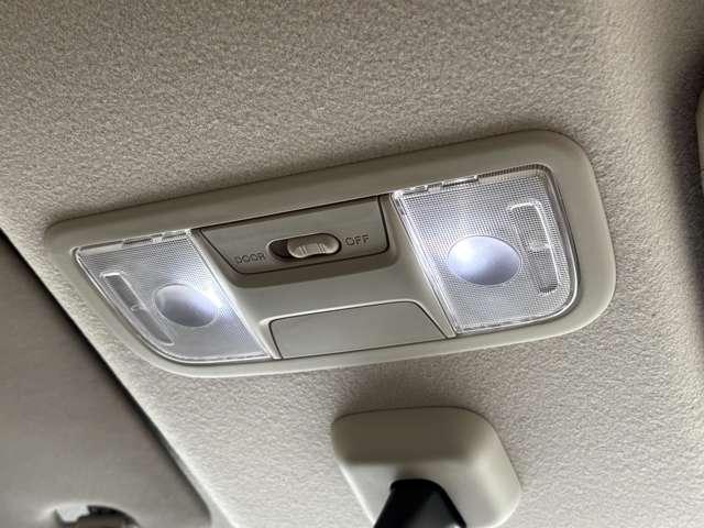 Ｎ－ＢＯＸカスタム Ｇ　ＳＳパッケージ　ユーザー買取車　メモリーナビ　フルセグＴＶ　ＥＴＣ　ドライブレコーダー　衝突被害軽減ブレーキ　両側パワースライドドア　前席シートヒーター　シートバックテーブル　ＨＩＤヘッドライト　ＬＥＤフォグランプ（42枚目）