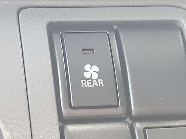 エブリイ ジョイン　届出済未使用車　スズキセーフティサポート　両側スライドドア　プッシュスタート　スマートキー　シートヒーター　リヤヒーター　電動格納式ドアミラー　ＬＥＤヘッドライト　スライドドアクローザー（32枚目）