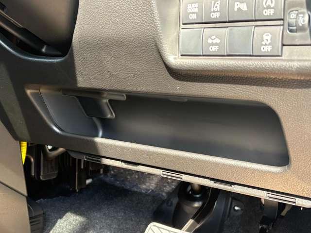 �C���p�l�A���_�[�g���[�𑕔����������������Ƃ������������[���邱�Ƃ��ł��܂���