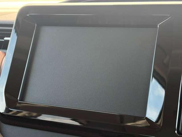 �I�[�g�o�b�N�X������ł���I�L�x�ȃJ�[�p�i�̃��C���i�b�v����A���\�Z�ɍ��킹�čŐV�̃J�[�i�r�Q�[�V������A�J�[�I�[�f�B�I�ւ̕ύX���\�ł���������[�Ԃ܂łɂ����t���������܂���