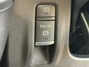 電動パーキングブレーキが付いております☆