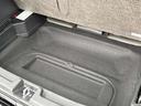 ラゲッジ下にも収納があります!