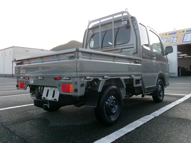 スーパーキャリイ Xリミテッド スズキセフティーサポート/LEDヘッドライト/4WD/リアゲートチェーン/作業灯(10枚目)