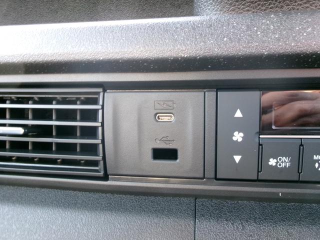 N-BOXカスタム ターボ(43枚目)