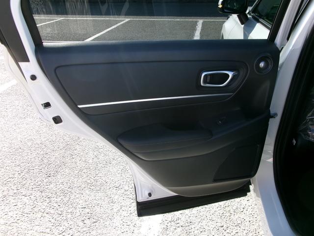 ヴェゼル e:HEV Z 登録済未使用車 ホンダコネクトナビ 全方位カメラ ETC2.0 LEDヘッドライト シートヒーター BSM(18枚目)