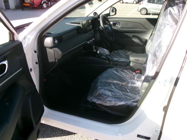 ヴェゼル e:HEV Z 登録済未使用車 ホンダコネクトナビ 全方位カメラ ETC2.0 LEDヘッドライト シートヒーター BSM(19枚目)