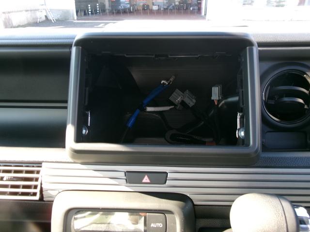 N-VAN ファン 届出済未使用車 ホンダセンシング 両側スライドドア 純正バックカメラ LEDヘッドライト LEDフォグランプ アダプティブクルーズコントロール 助手席ダイブダウン機構 USBジャック(18枚目)