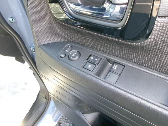 N-VAN ファン 届出済未使用車 ホンダセンシング 両側スライドドア 純正バックカメラ LEDヘッドライト LEDフォグランプ アダプティブクルーズコントロール 助手席ダイブダウン機構 USBジャック(24枚目)