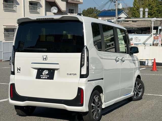 N-BOXカスタム 届出済未使用車 ホンダセンシング 左側電動スライドドア 電子パーキングブレーキ シートヒーター クルーズコントロール LEDヘッドライト スマートキー バックカメラ(16枚目)