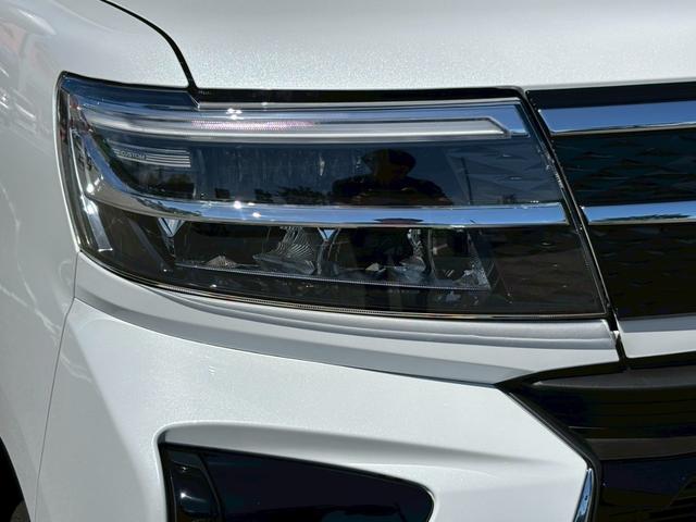 タント カスタムＲＳ　届出済未使用車　衝突被害軽減ブレーキ　スマートキー２本　ターボ　両側パワースライドドア　ＬＥＤヘッドライト　ＬＥＤフォグ　オートエアコン　シートヒーター　１５インチアルミホイール電動パーキングブレーキ（22枚目）