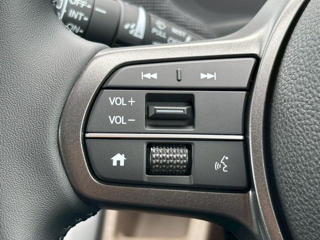 フリード e:HEVエアー EX 6人乗り 内装ブラック 登録済未使用車 ホンダセンシング 両側パワースライドドア LEDヘッドライト リアクーラー シートヒーター ブラインドスポットモニター オートエアコン  アダプティブクルーズ(40枚目)