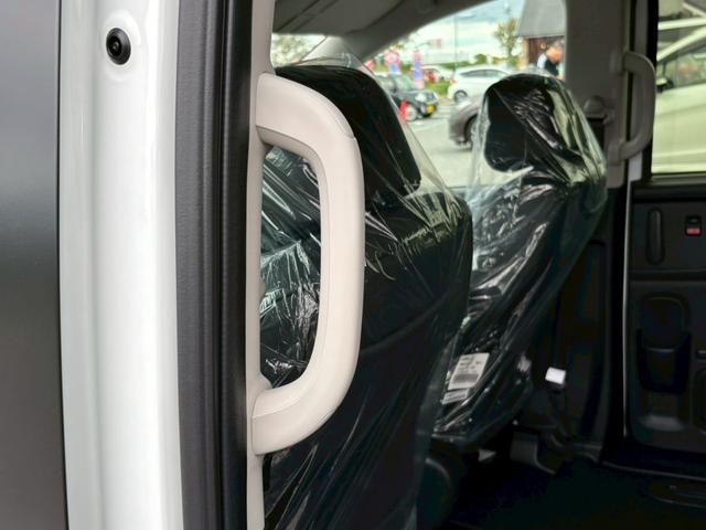 フリード e:HEVエアー EX 6人乗り 内装ブラック 登録済未使用車 ホンダセンシング 両側パワースライドドア LEDヘッドライト リアクーラー シートヒーター ブラインドスポットモニター オートエアコン  アダプティブクルーズ(67枚目)
