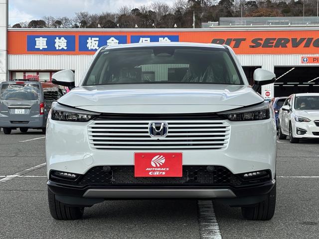 ヴェゼル ｅ：ＨＥＶ　Ｚ　登録済未使用車　ホンダコネクトナビ　全方位カメラ　ＥＴＣ２．０　ＬＥＤヘッドライト　パワーバックドア　前席シートヒーター　ステアリングヒーター　プレミアムオーディオ　ブラインドスポットモニター（15枚目）