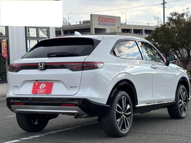 ヴェゼル ｅ：ＨＥＶ　Ｚ　登録済未使用車　ホンダコネクトナビ　全方位カメラ　ＥＴＣ２．０　ＬＥＤヘッドライト　パワーバックドア　前席シートヒーター　ステアリングヒーター　プレミアムオーディオ　ブラインドスポットモニター（19枚目）
