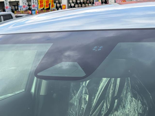 ヴェゼル ｅ：ＨＥＶ　Ｚ　登録済未使用車　ホンダコネクトナビ　全方位カメラ　ＥＴＣ２．０　ＬＥＤヘッドライト　パワーバックドア　前席シートヒーター　ステアリングヒーター　プレミアムオーディオ　ブラインドスポットモニター（30枚目）