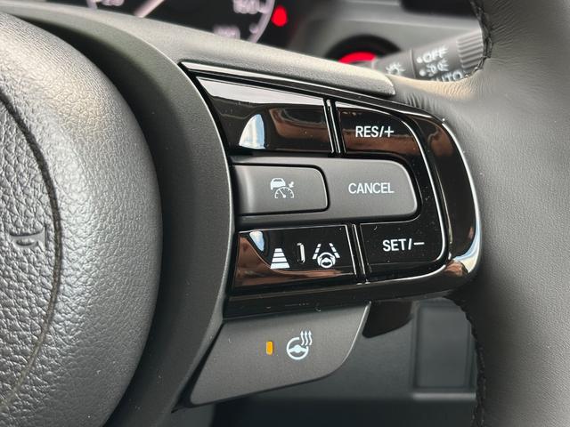 ヴェゼル ｅ：ＨＥＶ　Ｚ　登録済未使用車　ホンダコネクトナビ　全方位カメラ　ＥＴＣ２．０　ＬＥＤヘッドライト　パワーバックドア　前席シートヒーター　ステアリングヒーター　プレミアムオーディオ　ブラインドスポットモニター（41枚目）