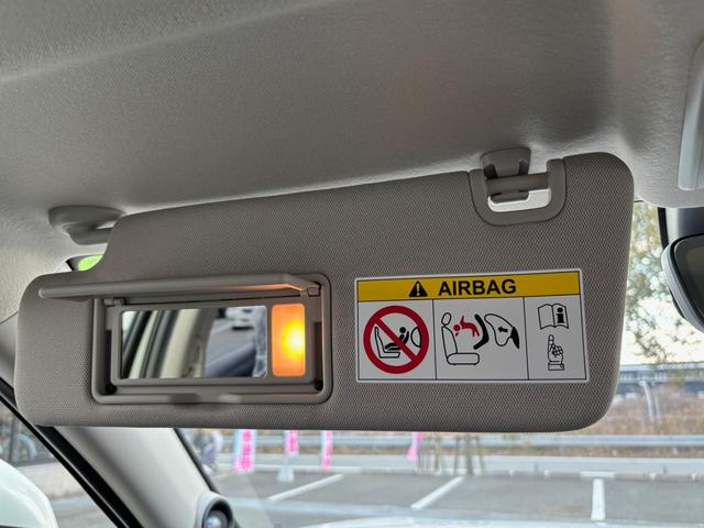 ヴェゼル ｅ：ＨＥＶ　Ｚ　登録済未使用車　ホンダコネクトナビ　全方位カメラ　ＥＴＣ２．０　ＬＥＤヘッドライト　パワーバックドア　前席シートヒーター　ステアリングヒーター　プレミアムオーディオ　ブラインドスポットモニター（64枚目）