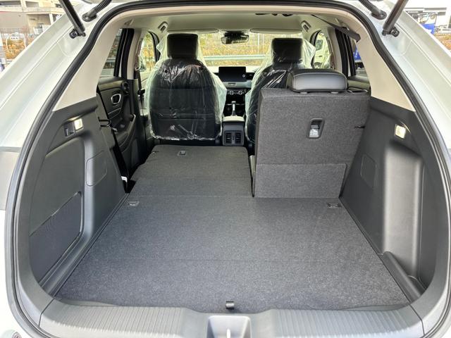 ヴェゼル ｅ：ＨＥＶ　Ｚ　登録済未使用車　ホンダコネクトナビ　全方位カメラ　ＥＴＣ２．０　ＬＥＤヘッドライト　パワーバックドア　前席シートヒーター　ステアリングヒーター　プレミアムオーディオ　ブラインドスポットモニター（75枚目）