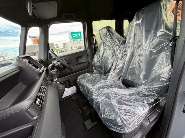 N-BOXカスタム ターボコーディネートスタイル 届出済未使用車 ホンダセンシング 両側パワースライドドア LEDヘッドライト LEDフォグ アダプティブクルーズ 電動パーキングブレーキ シートヒーター運転席助手席 オートエアコン スマートキー2本(33枚目)