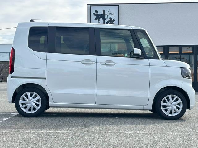 N-BOX ベースグレード 届出済未使用車 ホンダセンシング 助手席側パワースライドドア LEDヘッドライト アダプティブクルーズコントロール 電動パーキングブレーキ シートヒーター運転席助手席 スマートキー2本(18枚目)