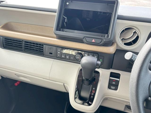 N-BOX ベースグレード 届出済未使用車 ホンダセンシング 助手席側パワースライドドア LEDヘッドライト アダプティブクルーズコントロール 電動パーキングブレーキ シートヒーター運転席助手席 スマートキー2本(40枚目)