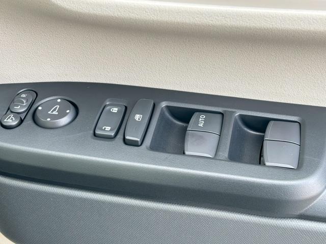 N-BOX ベースグレード 届出済未使用車 ホンダセンシング 助手席側パワースライドドア LEDヘッドライト アダプティブクルーズコントロール 電動パーキングブレーキ シートヒーター運転席助手席 スマートキー2本(42枚目)