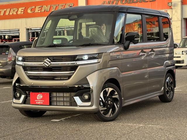 スペーシアカスタム ハイブリッドＸＳターボ　届出済未使用車　両側パワースライドドア　スズキセーフティサポート　電動パーキングブレーキ　ブレーキホールド　ＬＥＤヘッドライト　ＬＥＤフォグランプ　オットマン　スリムサーキュレーターＵＳＢ電源ソケット（2枚目）